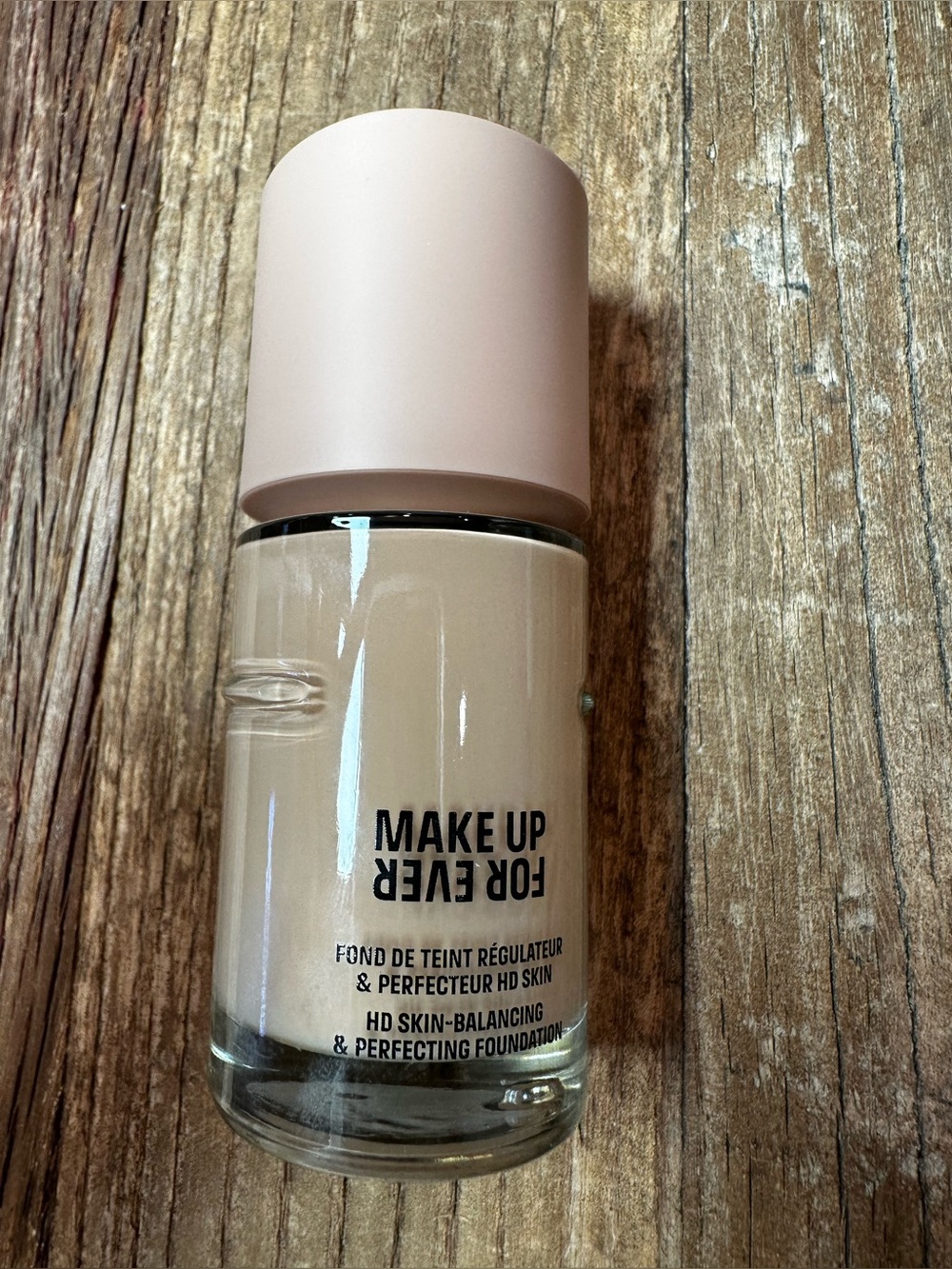 Makeup Forever HD Skin-Balancing Foundation — Cream Beige